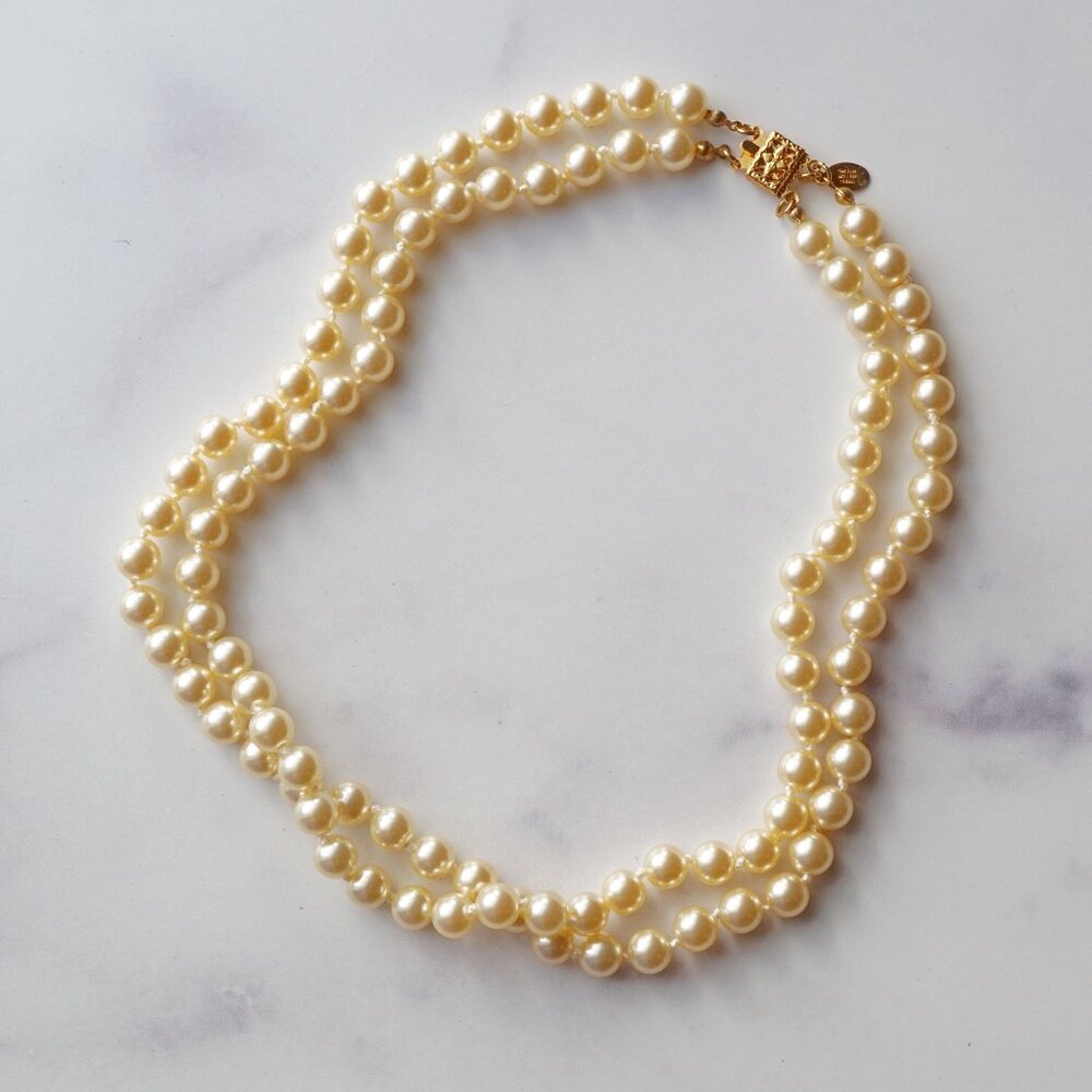 1990s Nolan Miller Two-Strand Faux Pearl Necklace w/ Gold-Plated Filigree Clasp